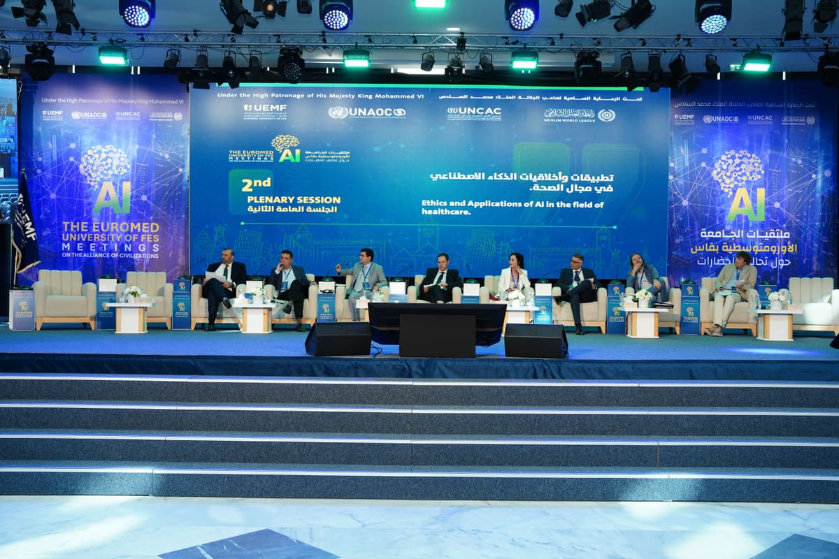 À l'UEMF, un dialogue international de haut niveau interroge l’avenir de la civilisation humaine à l’ère de l’intelligence artificielle