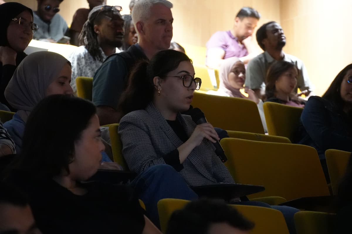 Les effets du changement climatique sur l’eau et la biodiversité : une conférence au cœur des enjeux environnementaux contemporains