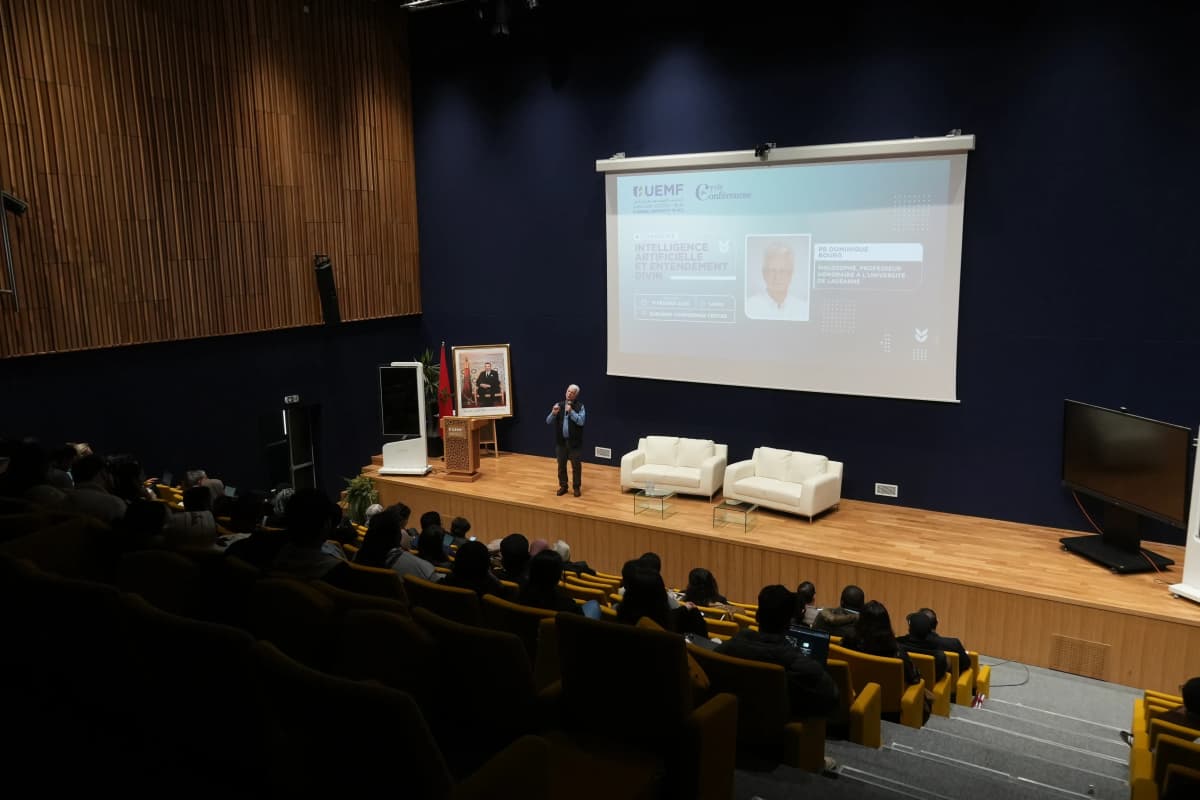 Intelligence Artificielle et entendement divin : conférence du Pr. Dominique Bourg