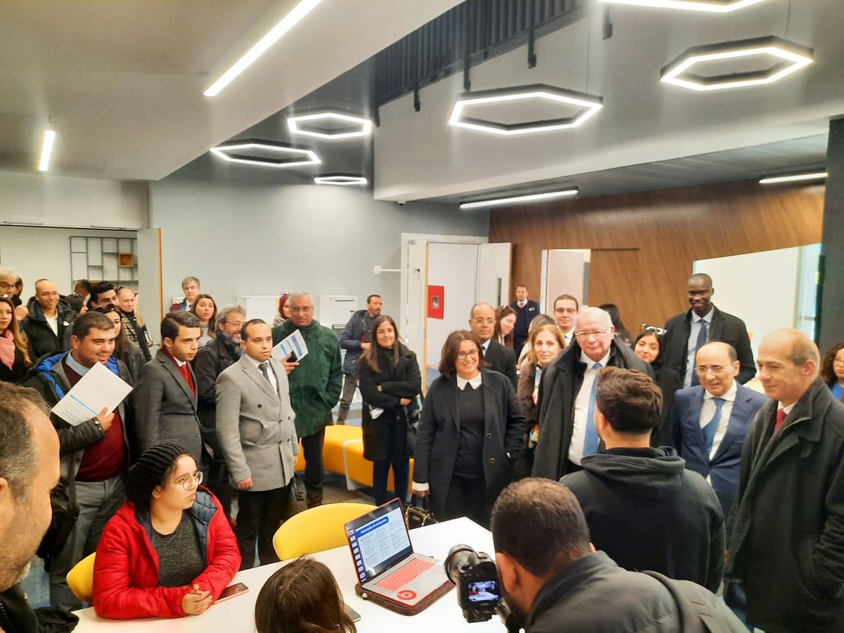 Conférence organisée par la CNDP (Commission Nationale de Contrôle de la Protection des Données à Caractère Personnel), sur le thème de « la protection de l’information génomique »