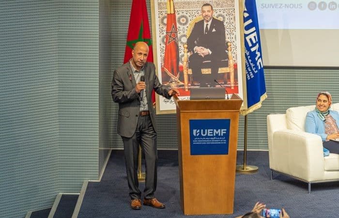 [Séminaire] Le pharmacien d’officine : Innovations, Responsabilités élargies et Impact sur les soins de santé