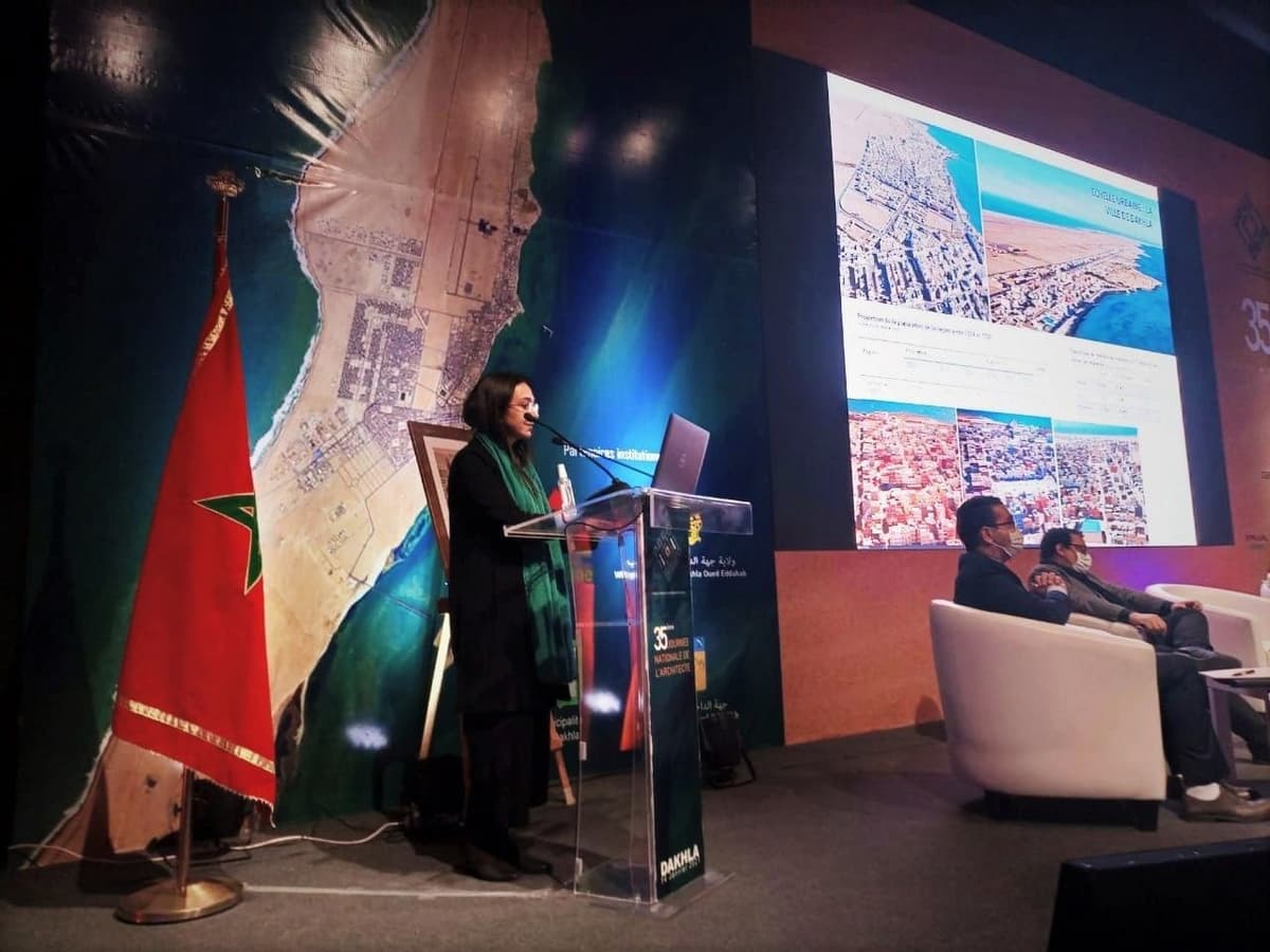 Participation du Pr. Iman Benkirane, Directrice de l'EMADU, à la 35ème Journée Nationale de l'Architecte à Dakhla
