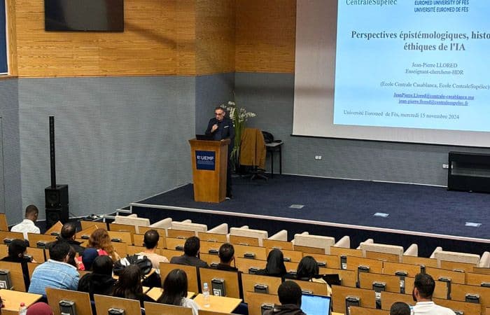 Perspectives épistémologiques, historiques et éthiques de l'IA : Conférence de Dr. Llored