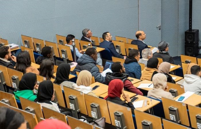 Conférence : Parlons chimie organique avec Pr. Jacques Lebreton et Dr. Jean-François Brière
