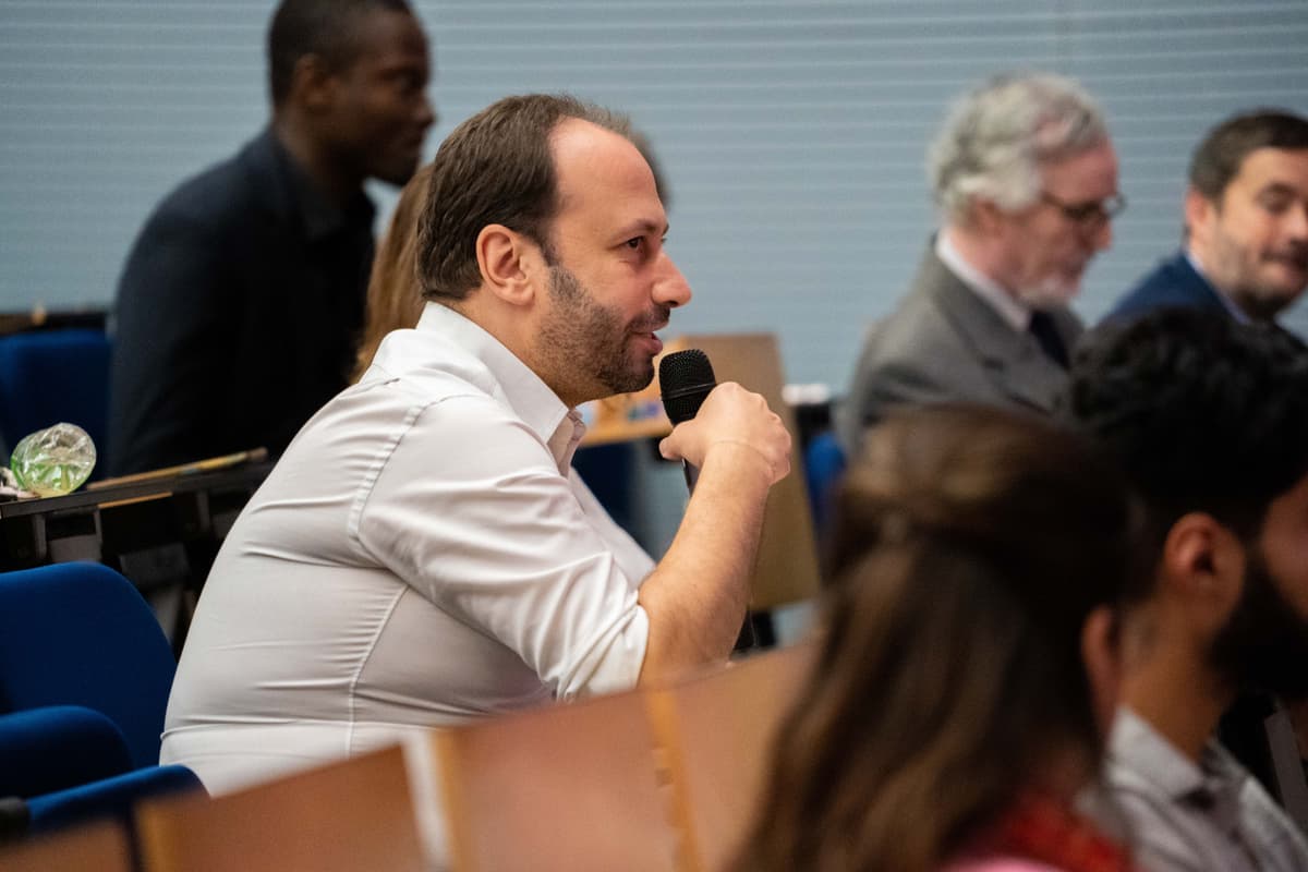 Les grandes écoles de pensée dans les relations internationales : thématique de la conférence du Pr. Rachid Achachi