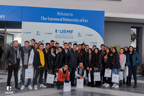Visite d'une trentaine de bacherliers du Groupe Scolaire Claire Fontaine à l'Université Euromed de Fès