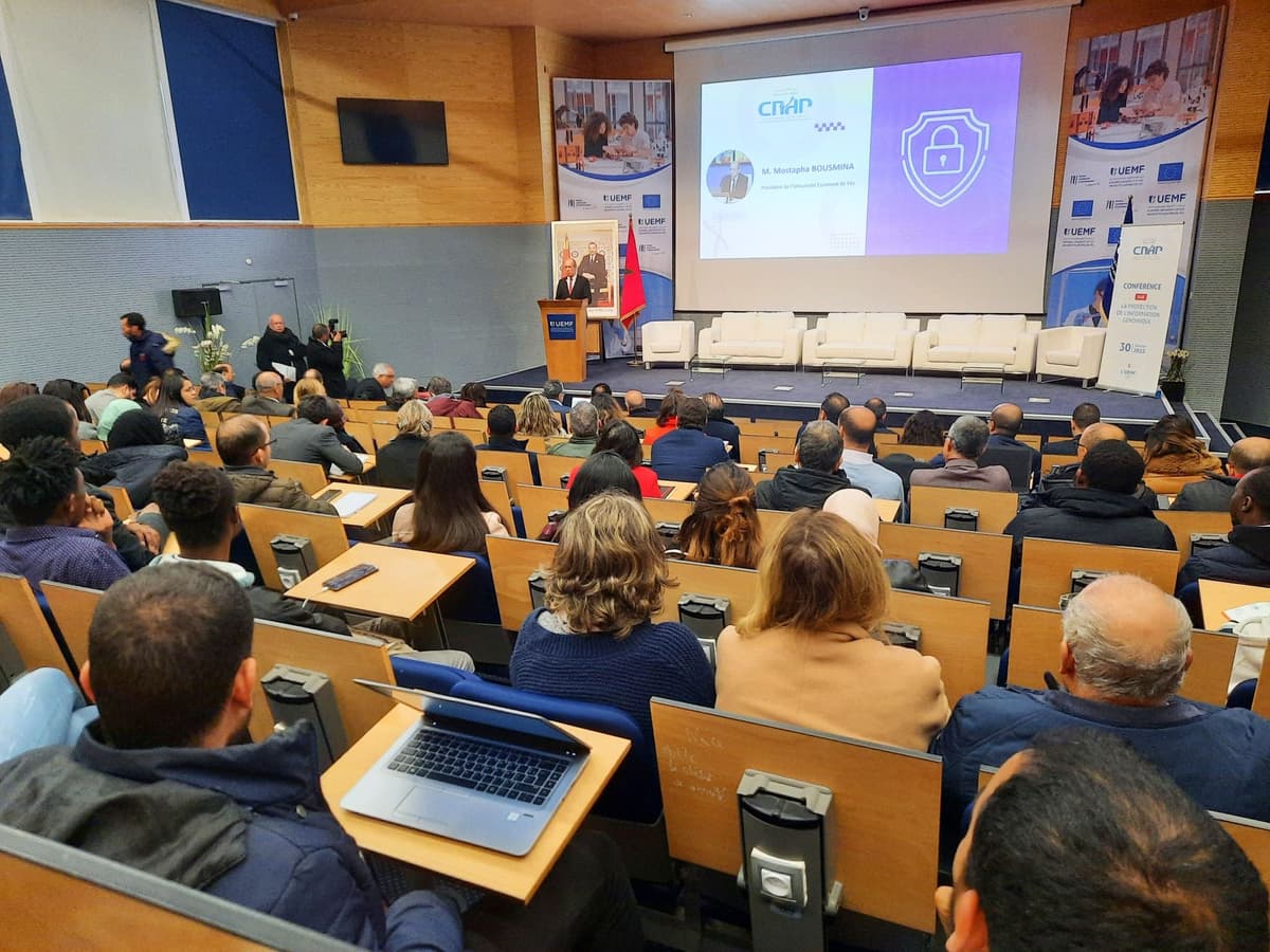 Conférence organisée par la CNDP (Commission Nationale de Contrôle de la Protection des Données à Caractère Personnel), sur le thème de « la protection de l’information génomique »