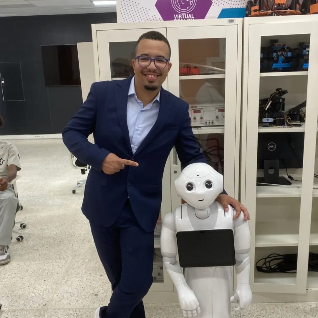 Mohamed Ayman OUCHKER