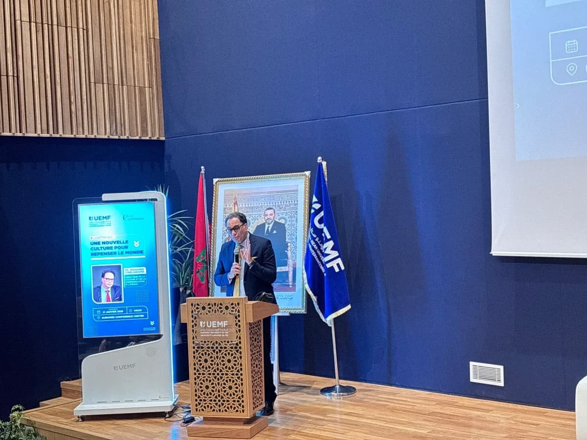 Une nouvelle culture pour repenser le monde : conférence du Pr. Mohamed Zinelabidine