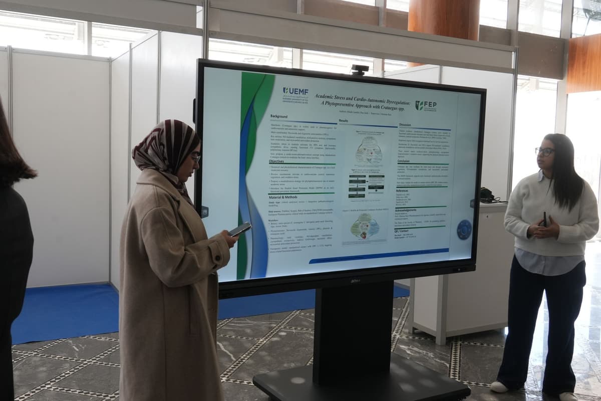 De la théorie à la pratique : les étudiants en pharmacie à l’œuvre