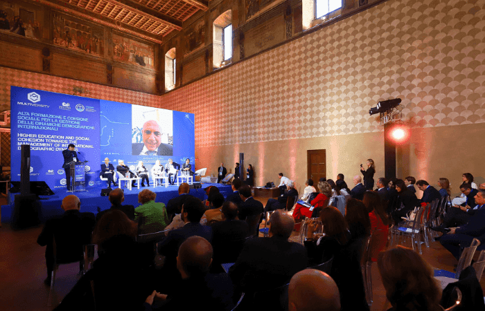 Participation du Pr. Mostapha Bousmina au Colloque International à Rome : formation et cohésion sociale