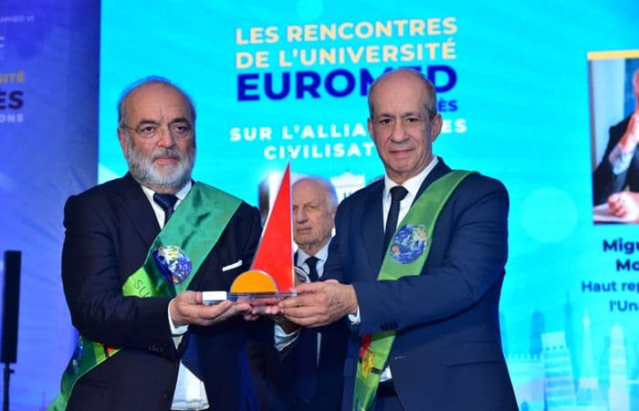 Quatre figures emblématiques honorées par les Prix “Méditerranée 2024” lors des Rencontres de l’Université Euromed de Fès