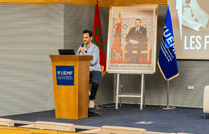 La conférence du Pr. ACHACHI autour des fondements de la géopolitique Russe