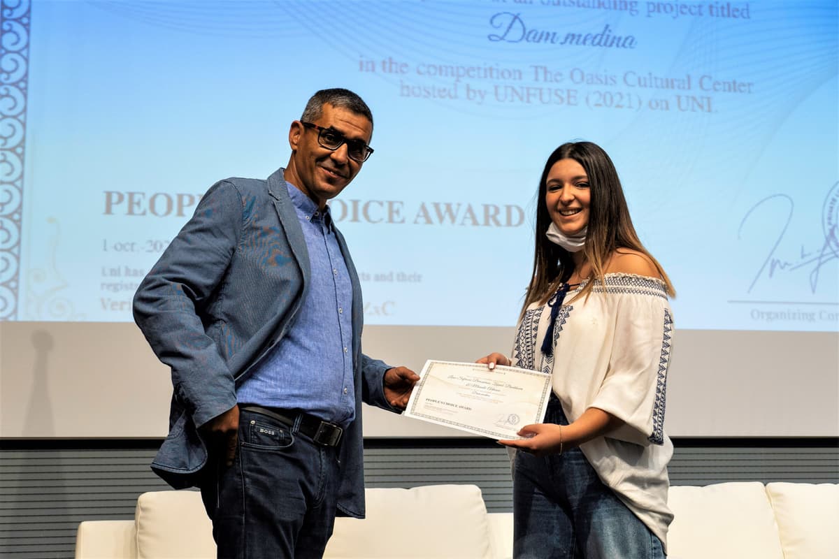 Trois étudiantes de l’EMADU remportent le "People’s Choice Award" d’une competition internationale