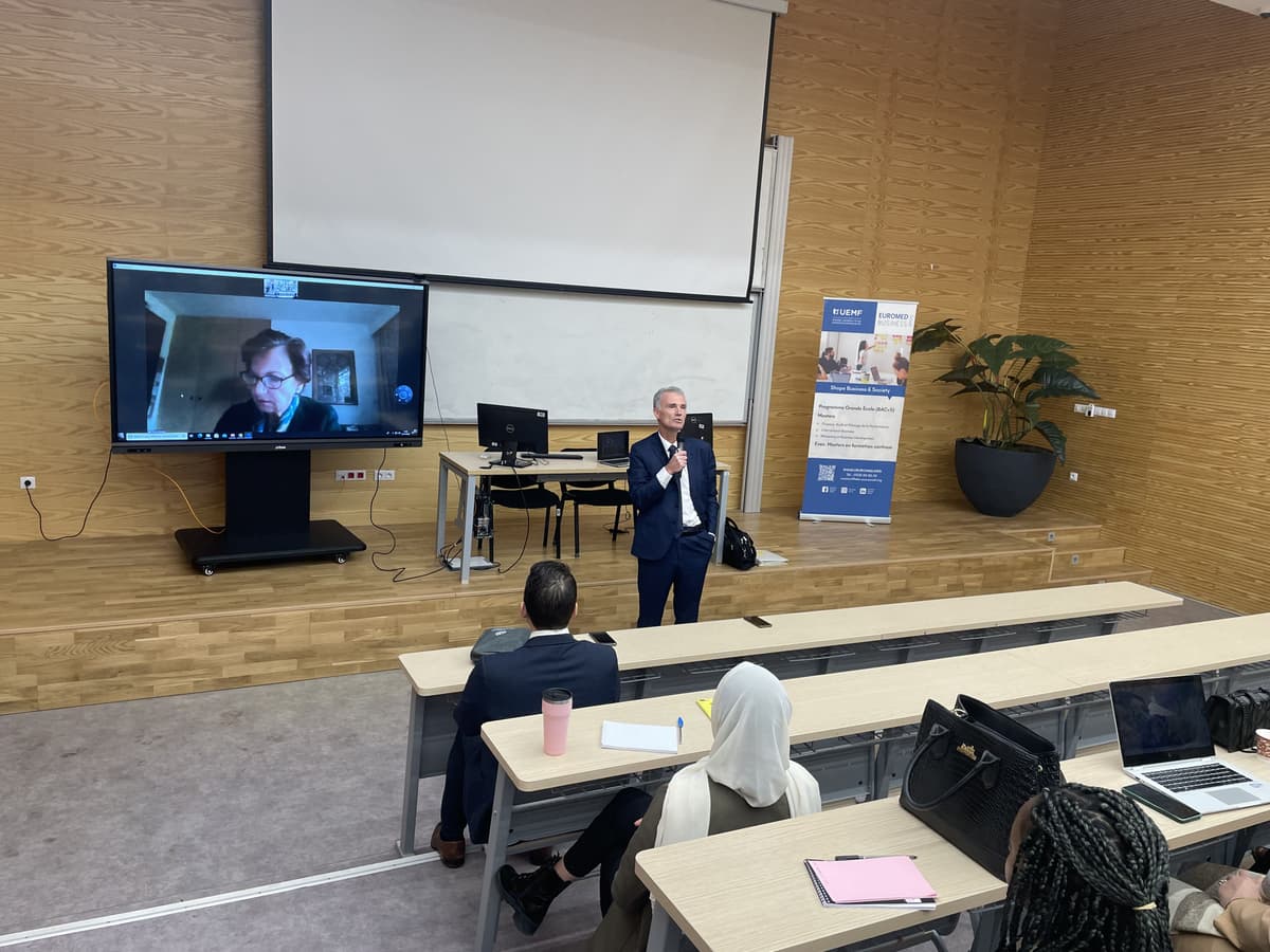 Formation certifiante dispensée par la BEI et l'UpM sur le financement des projets de développement