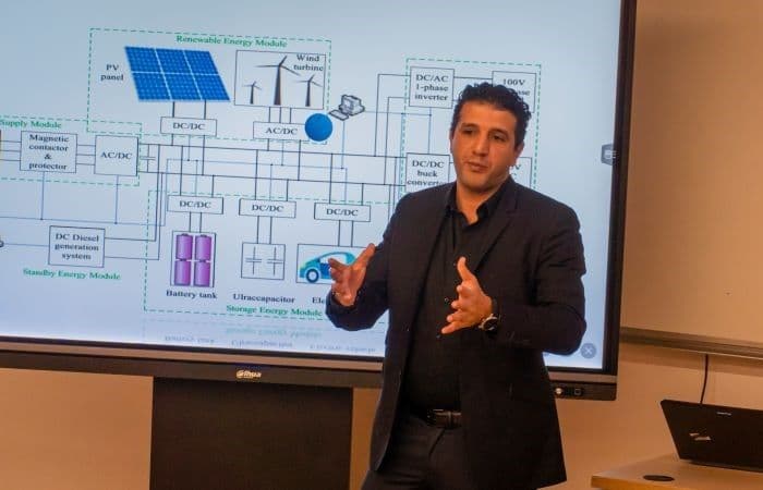 "Smart Grid and Sustainable Energy System" : Séminaire animé par le Professeur Mohamed BARARA