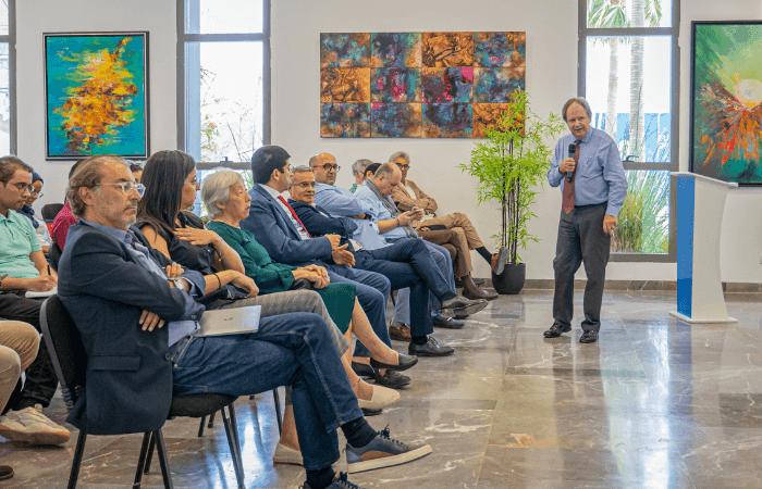 Pr. James F. Hollifield à l’Université Euromed de Fès : " Défi de la migration forcée et du déplacement humain "