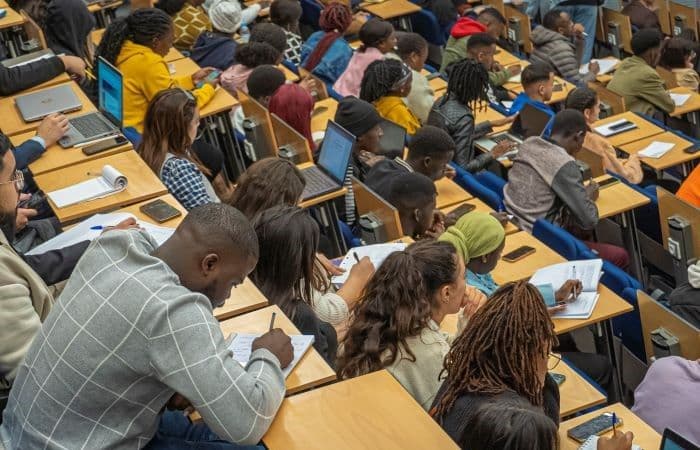 Conférence du Dr. Rachid ACHACHI : " De Huntington à Douguine : la géopolitique des imaginaires "