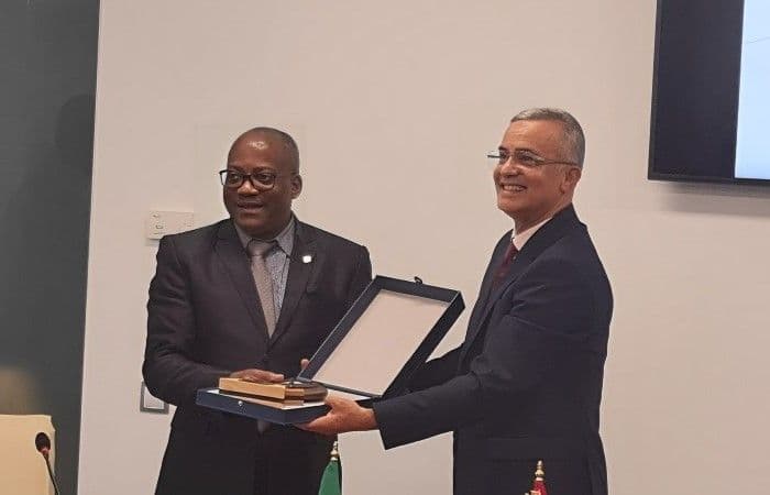 Une délégation de l’Agence Nationale des Bourses du Gabon (ANBG) en visite à l’UEMF