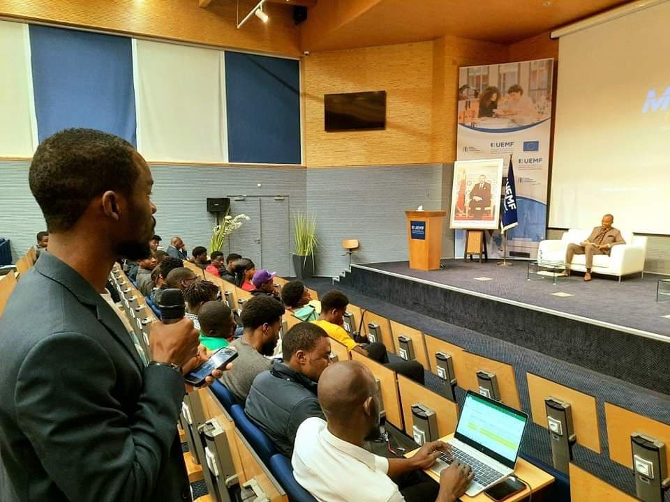 Rencontre de S.E l'Ambassadeur du Gabon au Maroc avec la communauté estudiantine gabonaise