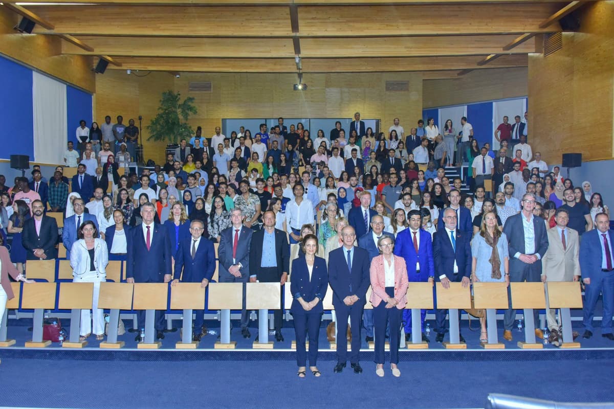 Une délégation composée de l’UE, de la BEI et des Ambassadeurs de l’UE, visite l’UEMF pour un échange inédit avec les étudiants