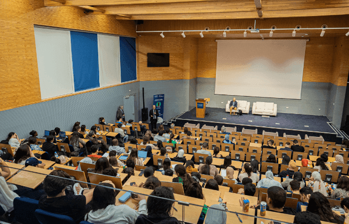 Entre Cordoue et Marrakech : un barzakh entre Ibn Rochd et Averroès