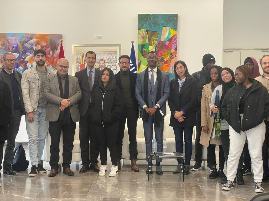 Table ronde autour du thème « L'immigration : facettes croisées »