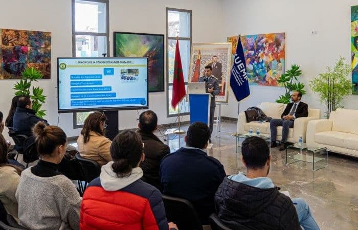 Table ronde : Les Forces Armées Royales dans les opérations de maintien de la paix dans le monde