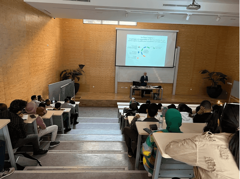 Conférence à l’Euromed Polytechnic School du Prof. Ahmed El Hassani « Le paradis des géologues - Un voyage à travers les temps dans le Royaume du Maroc »