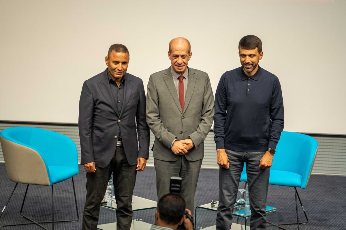 L’UEMF reçoit la légende mondiale des JO et le quadruple champion du monde Hicham El Gerrouj