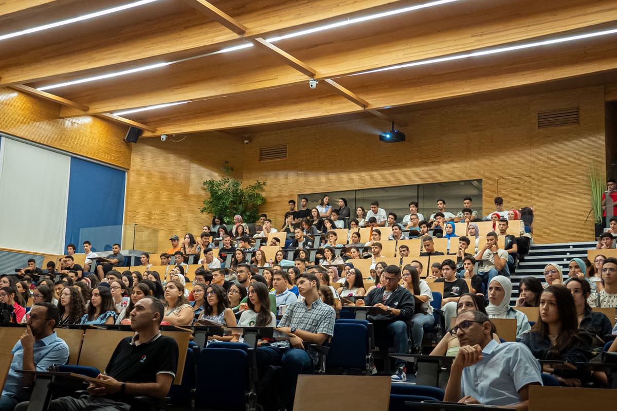 « Essais randomisés et études observationnelles du médicament : The good, the bad and the ugly » : conférence de Mr. Professeur Samy Suissa