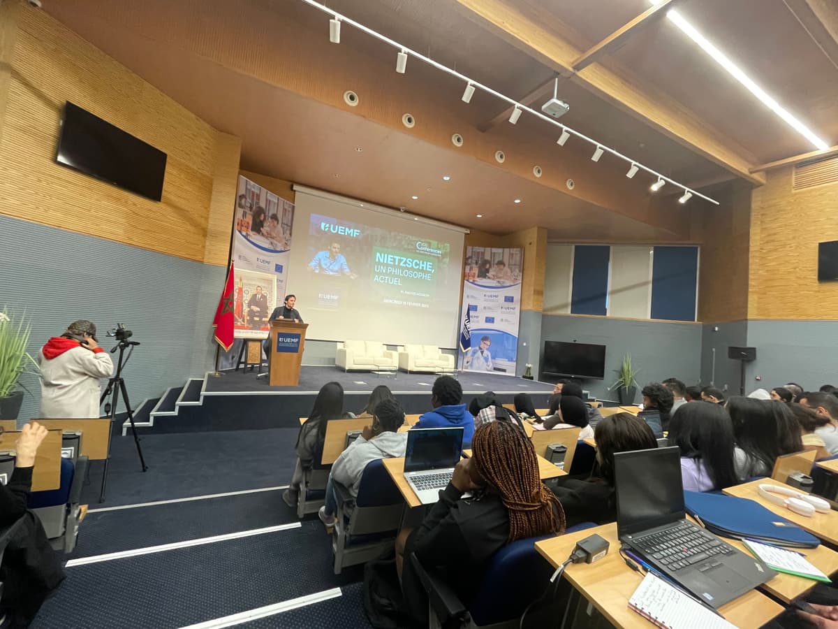 "Friedrich Nietzsche, un philosophe actuel" par Rachid Achachi